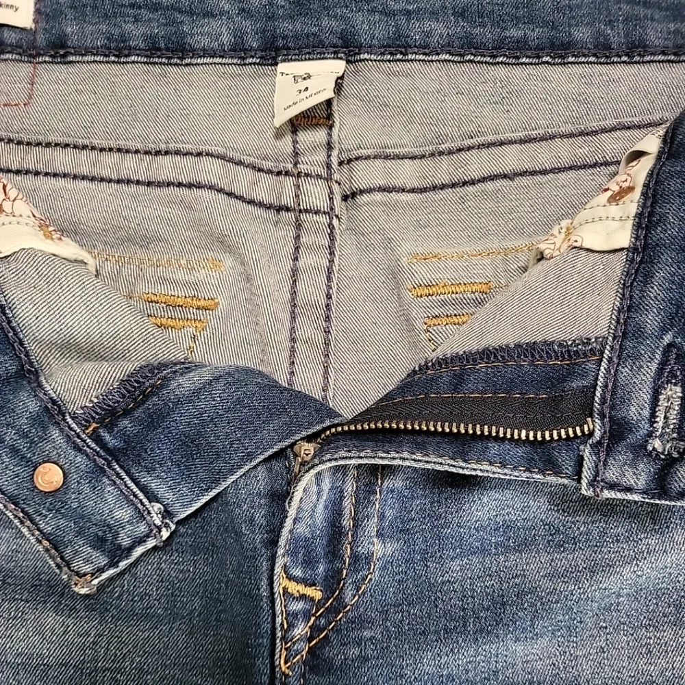 True Religion Women's Jeans Size 34 Halle High Rise Super Skinny Distressed - Picture 6 of 16